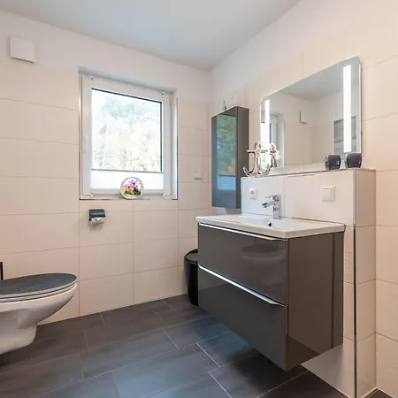 Knuddi S Ferienhof, App 02